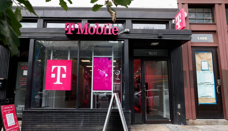 T-Mobile US Unveils $19 Billion Capital Return Strategy for Shareholders